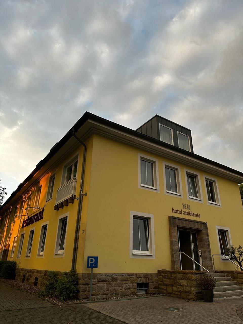 Hotel Ambiente Dortmund Bagian luar foto